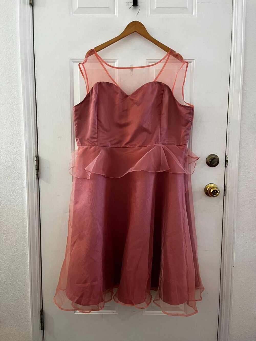 Lindy Bop Plus-Size Pink Organza Peplum Sweet Heart Neck Retro Dress Sz 6XL